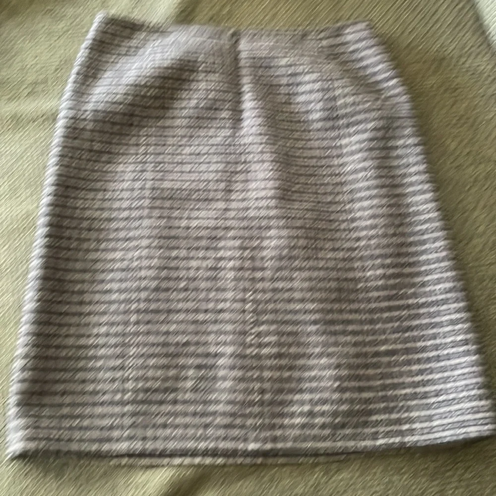 Max Mara Weekend Classic Gray Tweed A-Line Skirt (sz 10) - Picture 5 of 8
